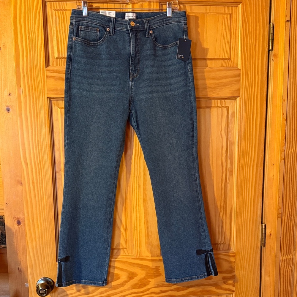 Crown & Ivy Jeans w/ Bow Detail